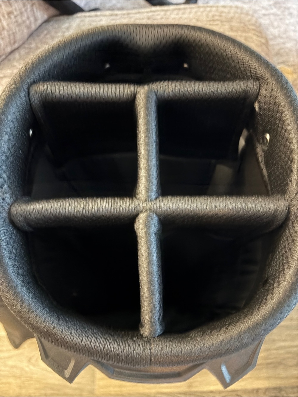 G/FORE black golf stand bag - Picture 3 of 8